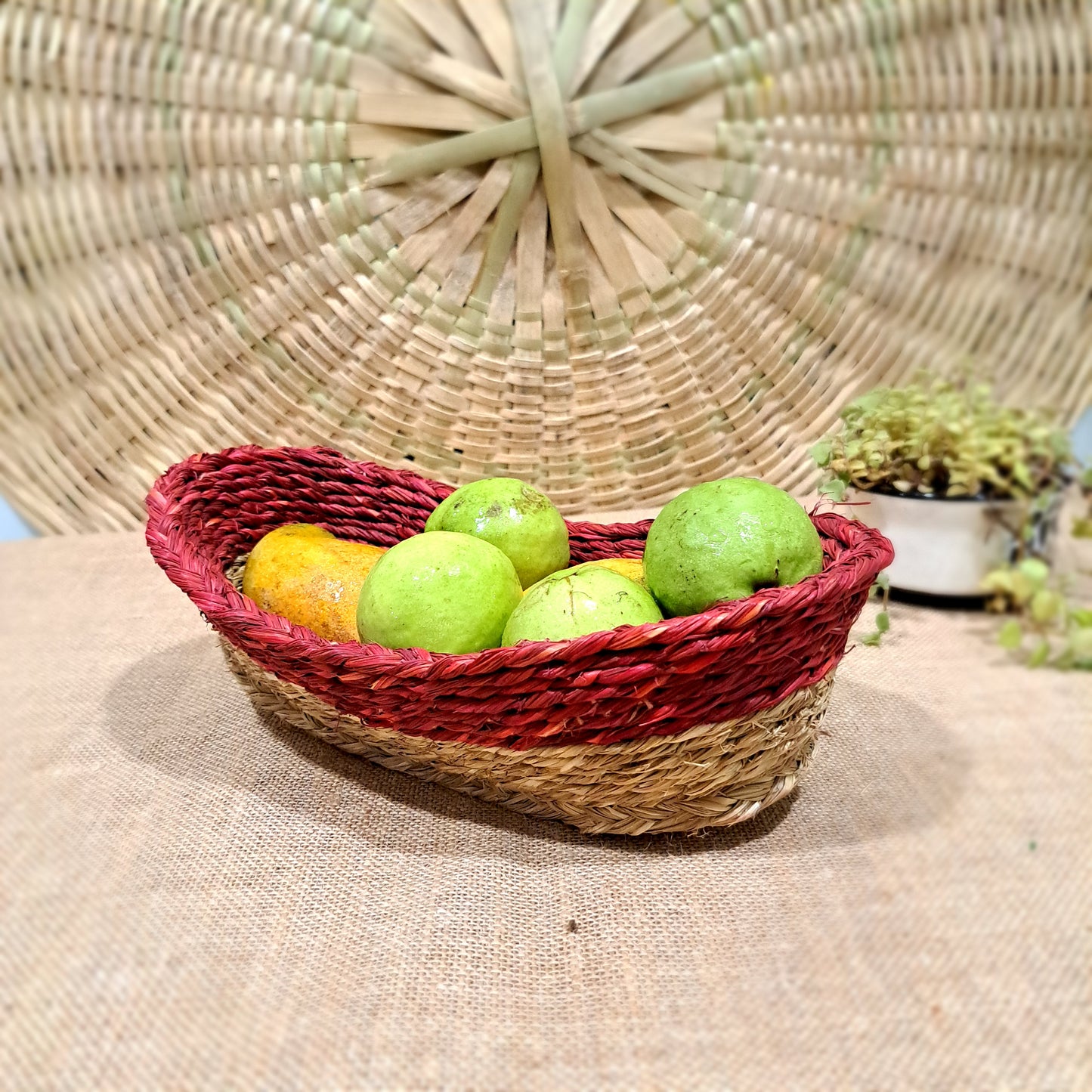 Boat shaped sabai grass tray/basket with fruits